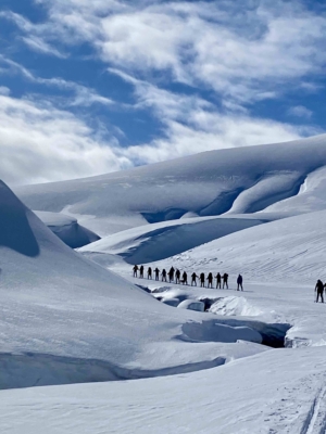 Úti ferðaskíði. Æfingahópur